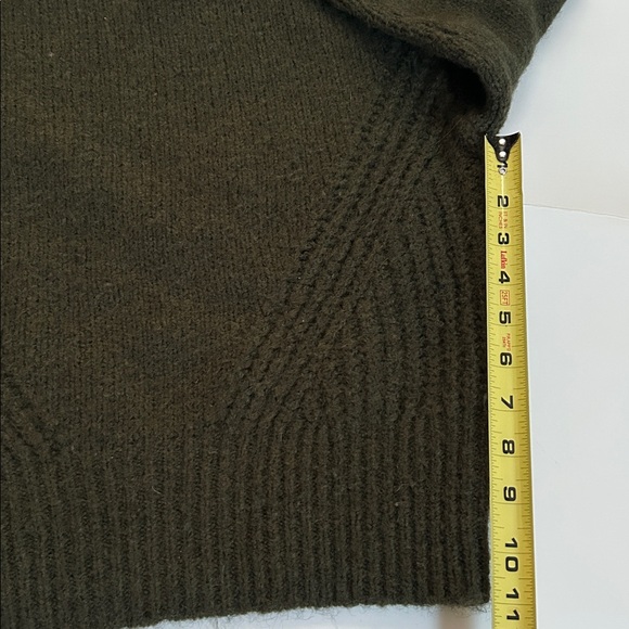 Madewell Wool Blend Wedge Sweater Heather Dark Olive Women's Size XXS - Picture 8 of 12